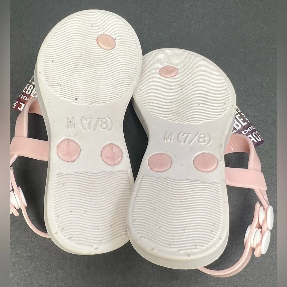 bebe- Toddler- Bow sandals, Plastic closure,‎ Size: Medium (7/8), Pre- Owned